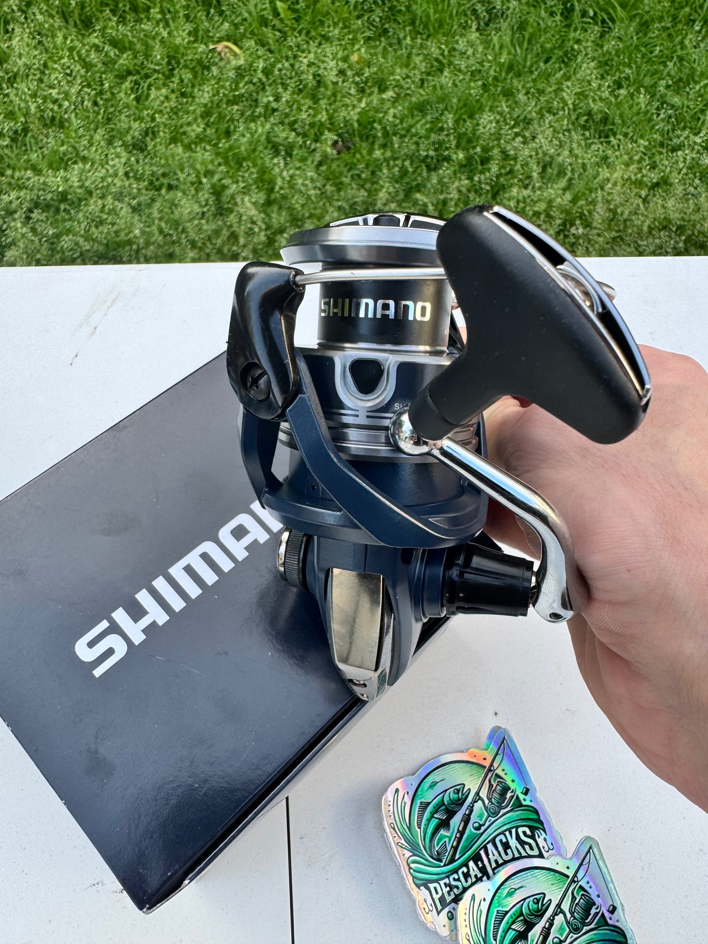 Shimano CATANA FE — Tamaño C3000HG — Reel Spinning