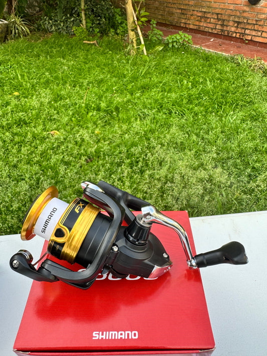 Shimano FX FC — Tamaño C3000 — Reel Spinning