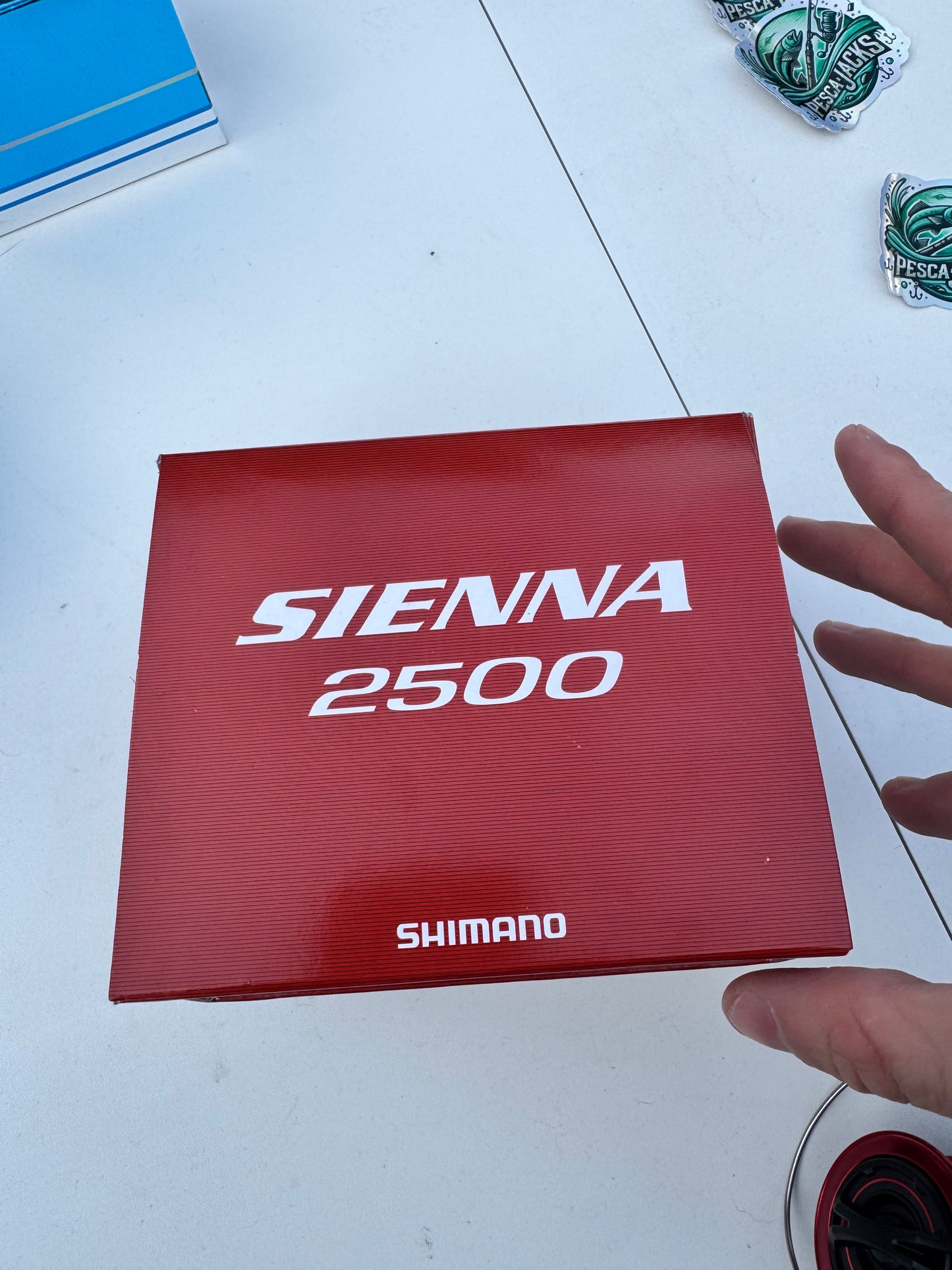 Shimano SIENNA FG — Tamaño 2500 — Reel Spinning