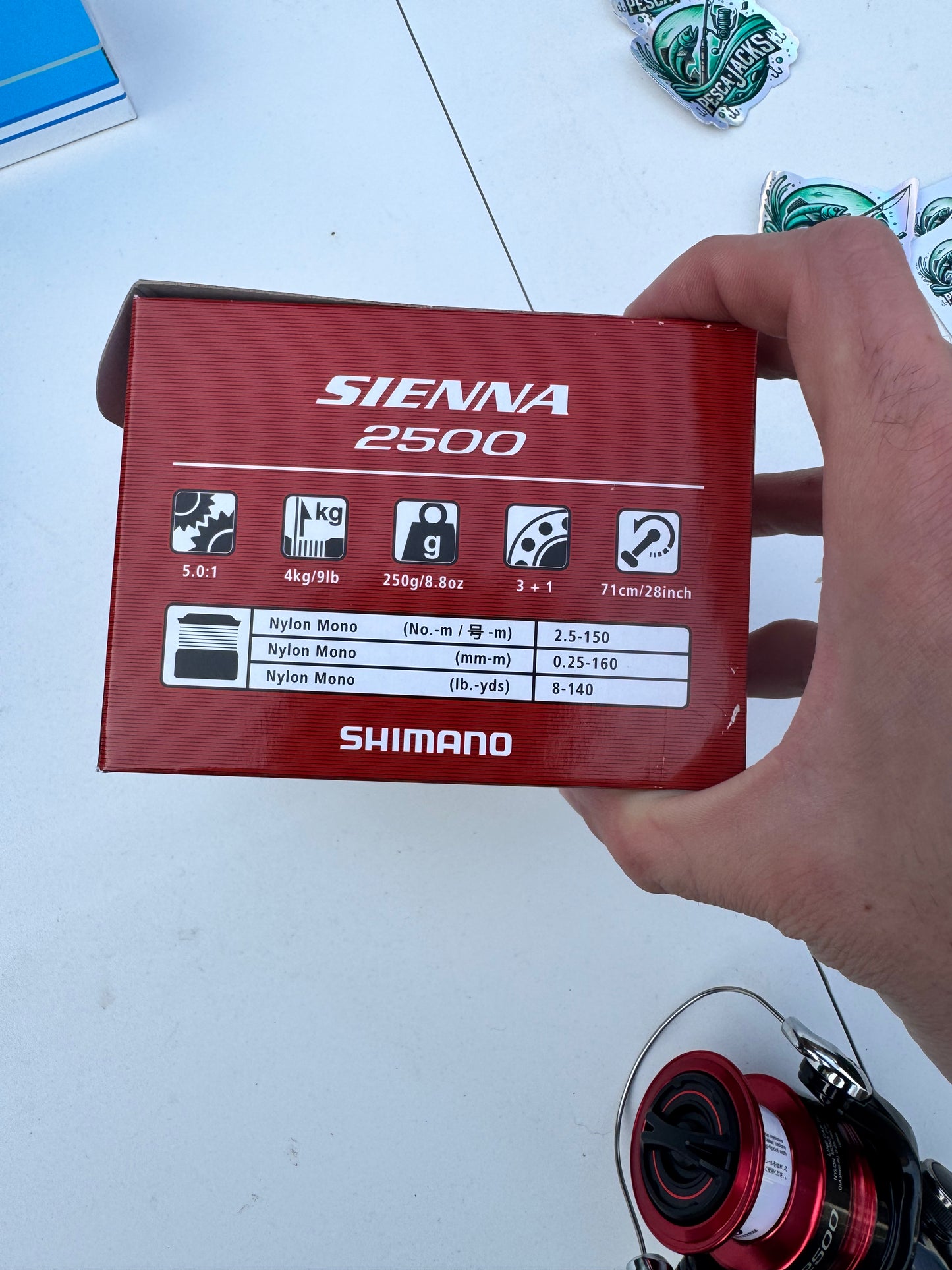 Shimano SIENNA FG — Tamaño 2500 — Reel Spinning